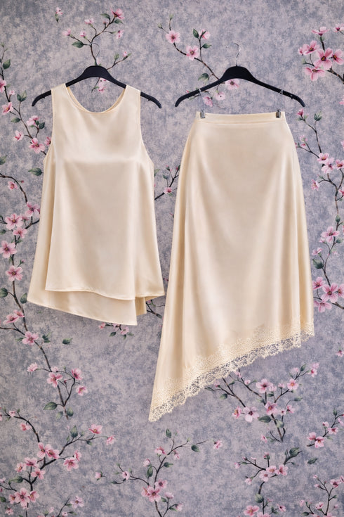 Completo Satin Elegance