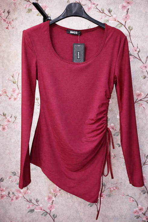 Maglia asimmetrica
